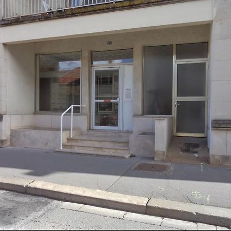Joli Appartement En Plein Centre Libourne Bagian luar foto