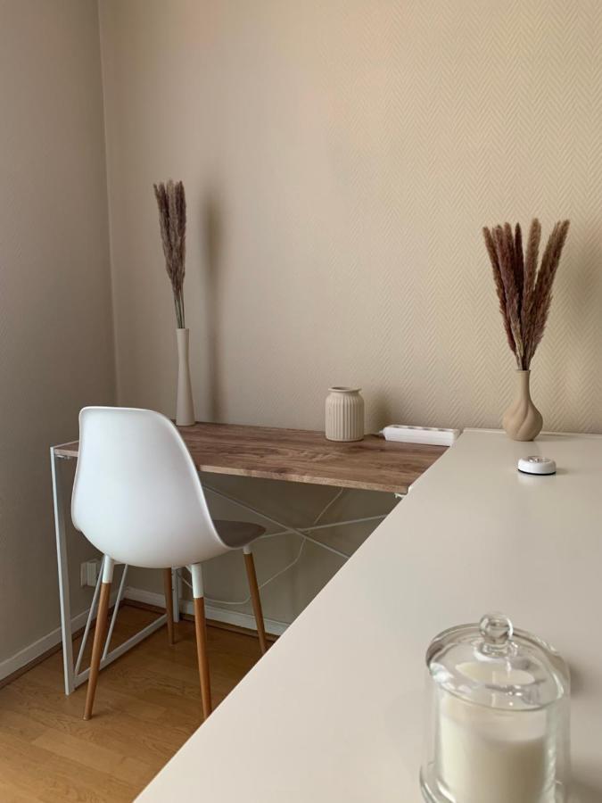 Joli Appartement En Plein Centre Libourne Bagian luar foto